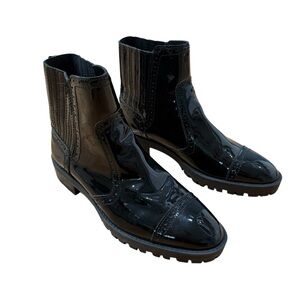 Massimo Dutti Black Patent Leather Boots EU 36 /US 6